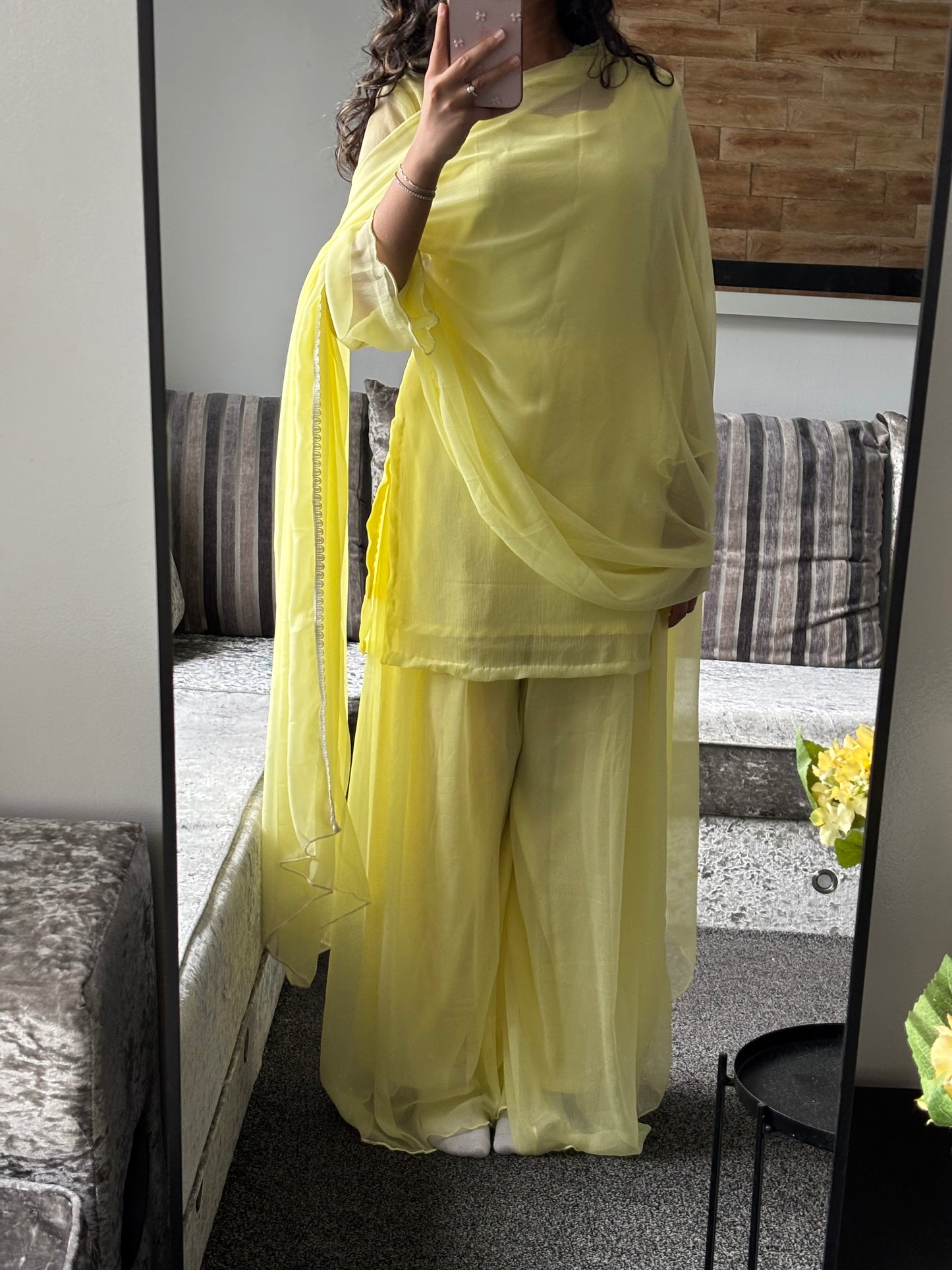 Makhna Sharara Set